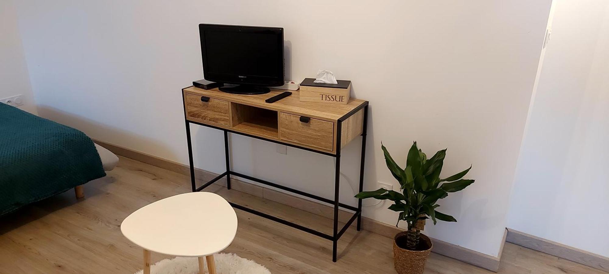 Chez Mathilde, Studio Sur Laval Laval  Zewnętrze zdjęcie